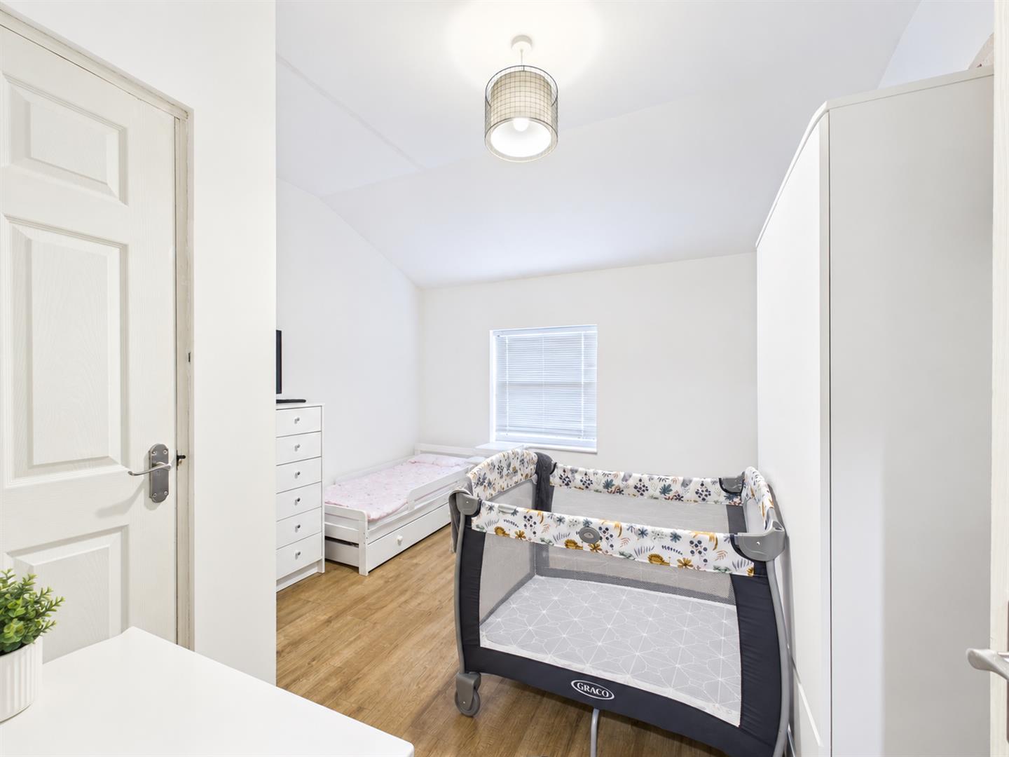 38 Upper Church Street, Oswestry, SY11 2AE For Sale